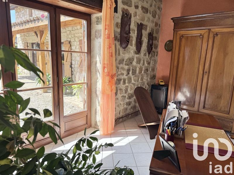 Maison - 225 m² - 6 pièces