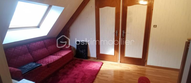 Maison traditionnelle - 125 m² - 6 pièces