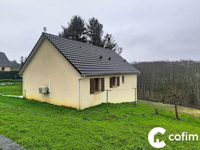 Maison - 90 m² - 4 pièces