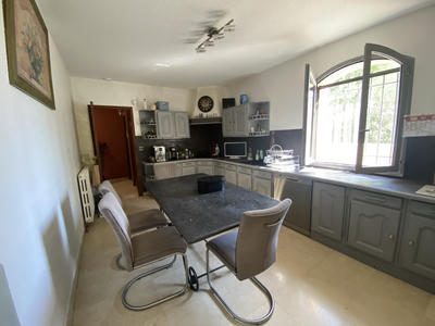 Villa - 171 m² - 7 pièces