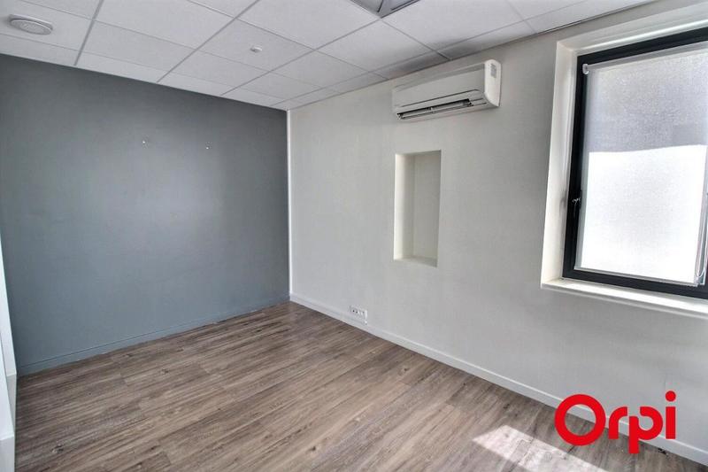 Immeuble - 380 m² - 5 pièces