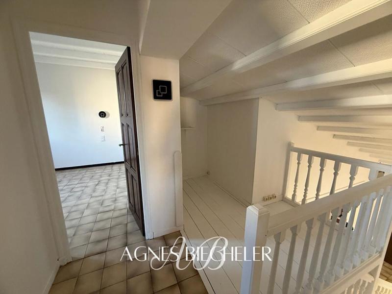 Maison - 168 m² - 7 pièces