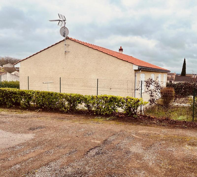 Maison - 94 m² - 6 pièces