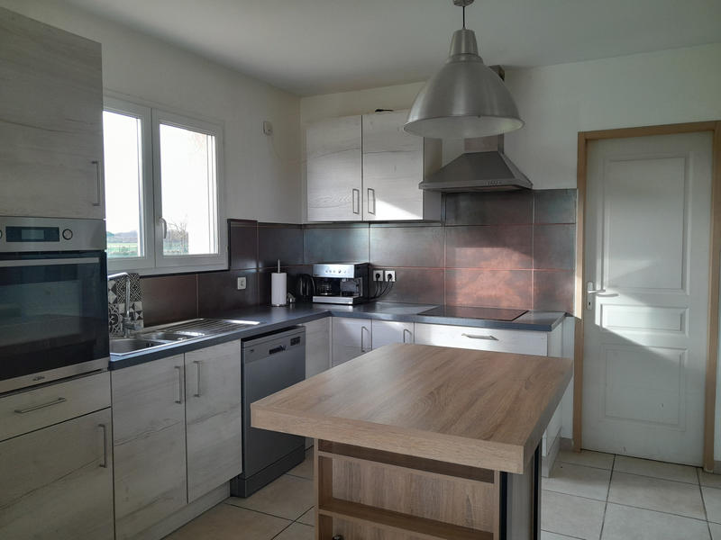 Maison - 110 m² - 5 pièces