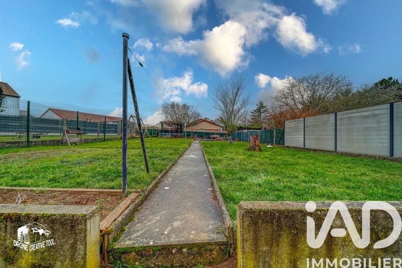 Maison - 90 m² - 4 pièces