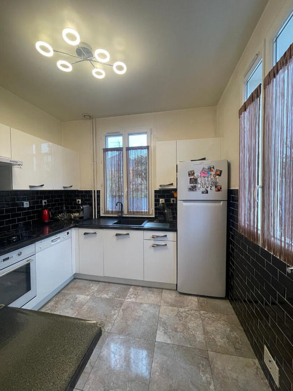 Maison - 91 m² - 4 pièces