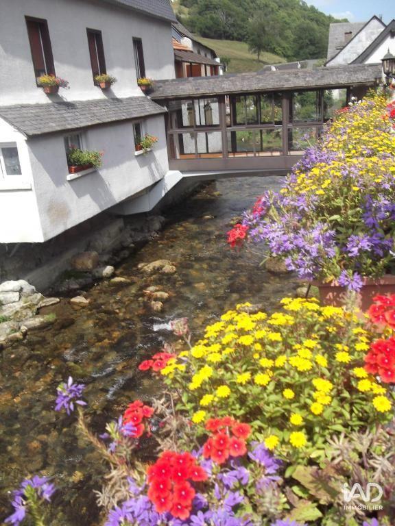 Local commercial - 200 m²