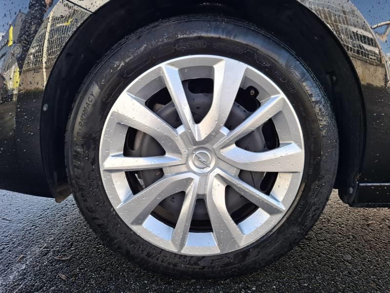 Opel Corsa 1.2 Turbo 100 ch Bvm6