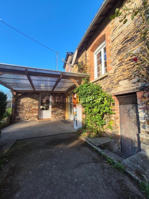 Maison - 150 m² - 7 pièces