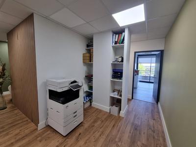 Bureau - 133 m² - 6 pièces