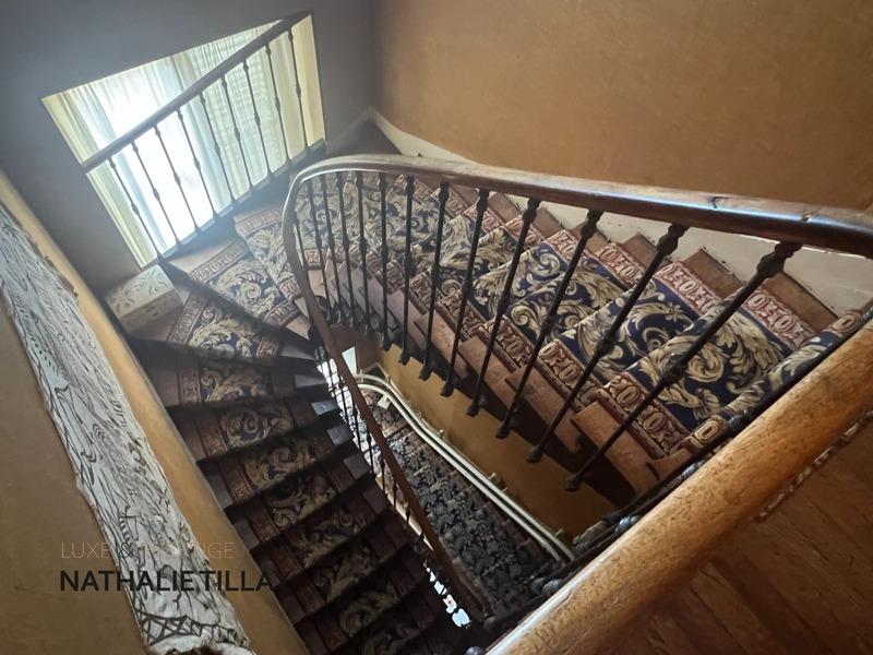 Hôtel particulier - 365 m² - 12 pièces