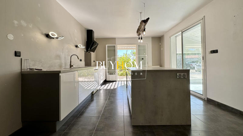 Maison - 136 m² - 4 pièces