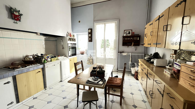 Propriété - 185 m² - 7 pièces