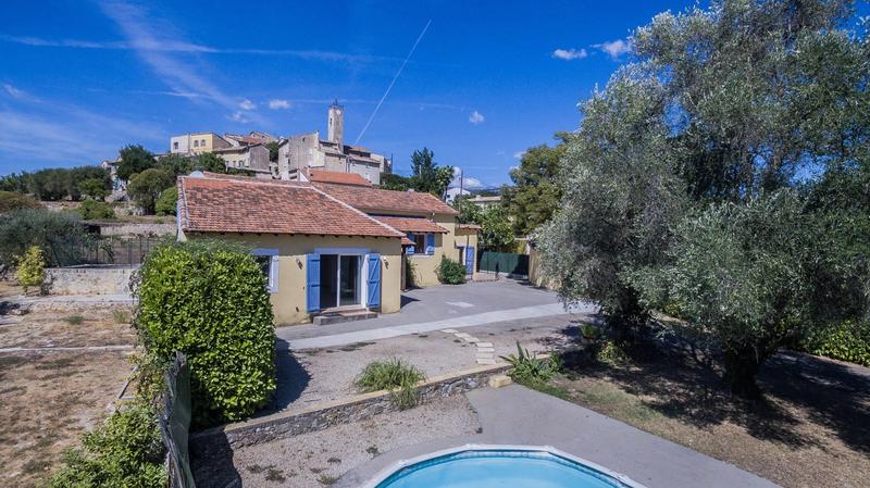 Maison - 164 m² - 5 pièces