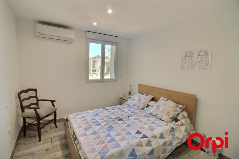 Villa - 184 m² - 6 pièces