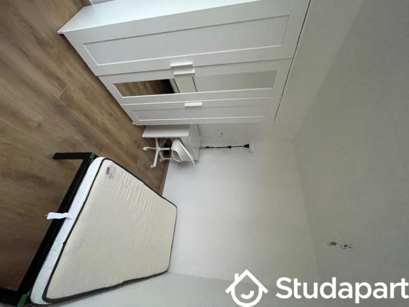 Chambre - 18 m² - 1 pièce