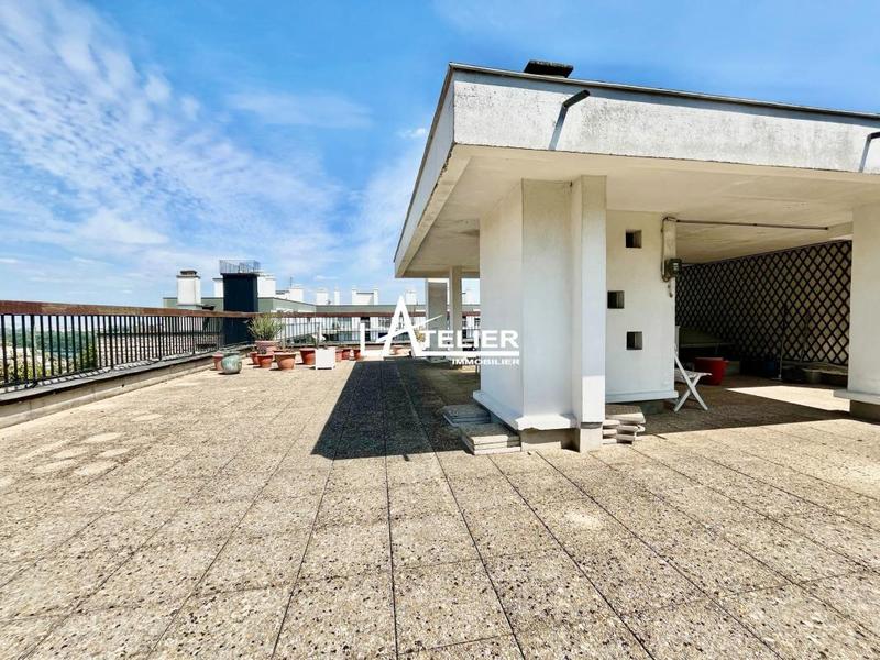 Appartement - 131 m² - 5 pièces