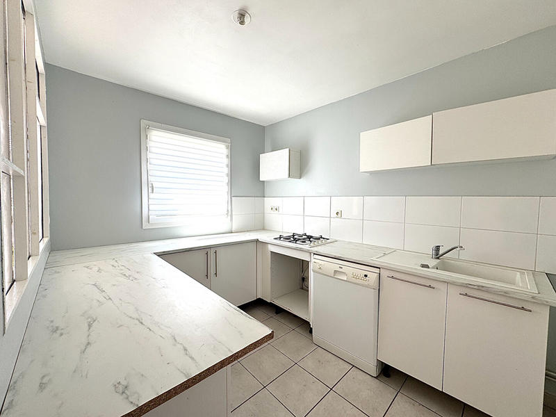 Maison - 92 m² - 4 pièces