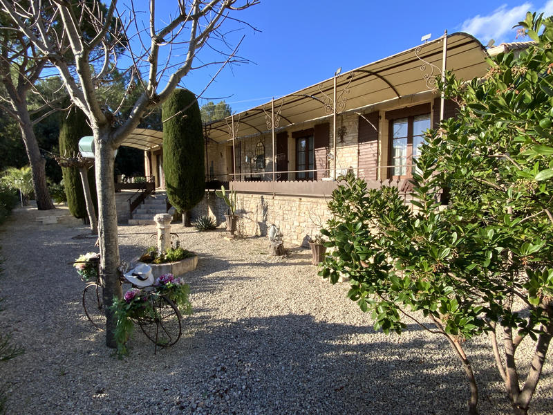 Maison - 145 m² - 5 pièces