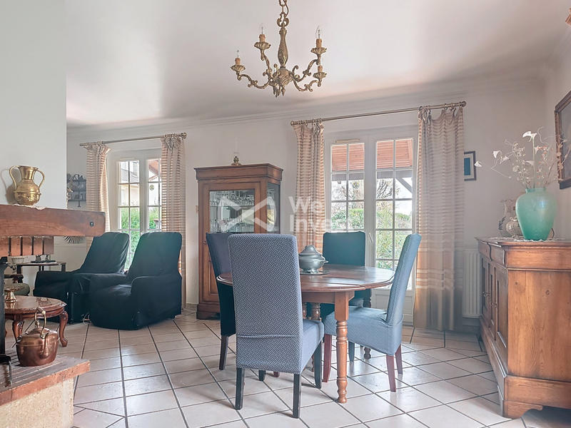 Villa - 90 m² - 5 pièces