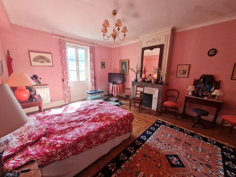 Maison de ville - 114 m² - 7 pièces