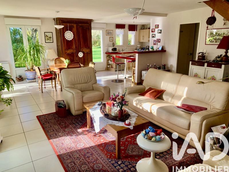 Maison - 138 m² - 8 pièces