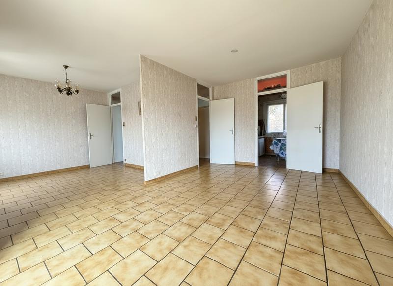 Maison - 98 m² - 5 pièces
