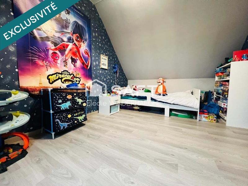 Maison - 90 m² - 5 pièces