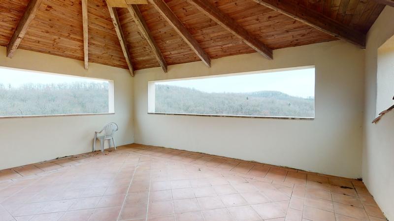 Maison - 750 m² - 19 pièces