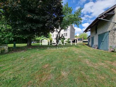 Maison de maîtres - 320 m² - 8 pièces