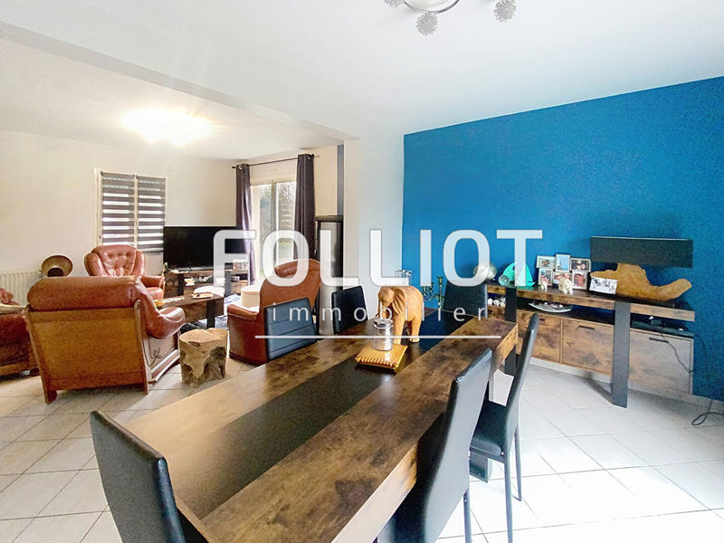 Maison - 104 m² - 5 pièces