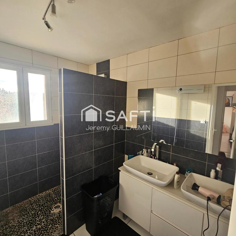 Maison - 96 m² - 4 pièces