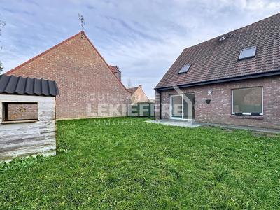 Maison - 105 m² - 5 pièces