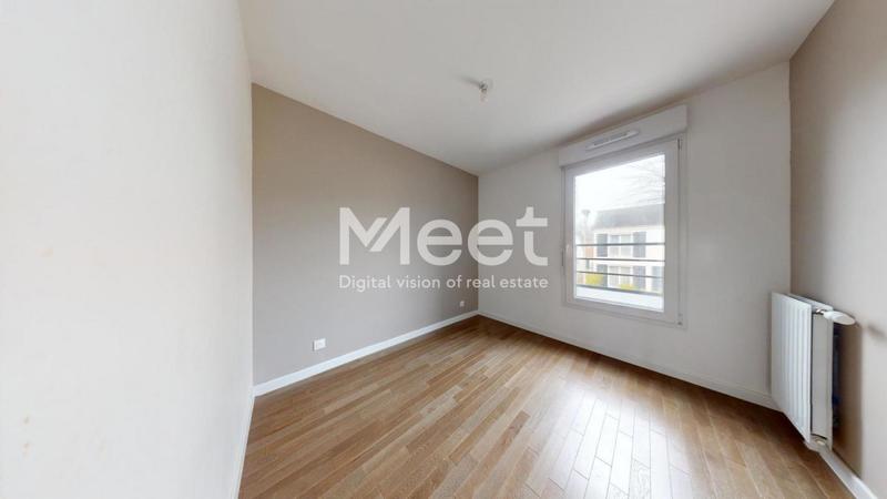 Maison - 94 m² - 5 pièces