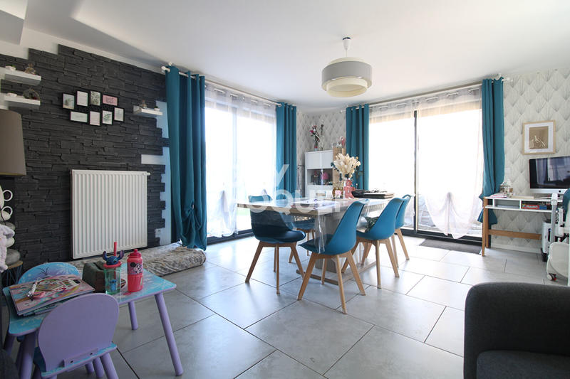 Maison - 101 m² - 5 pièces