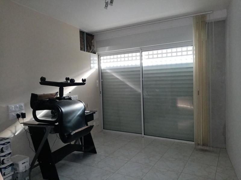 Maison - 180 m² - 9 pièces