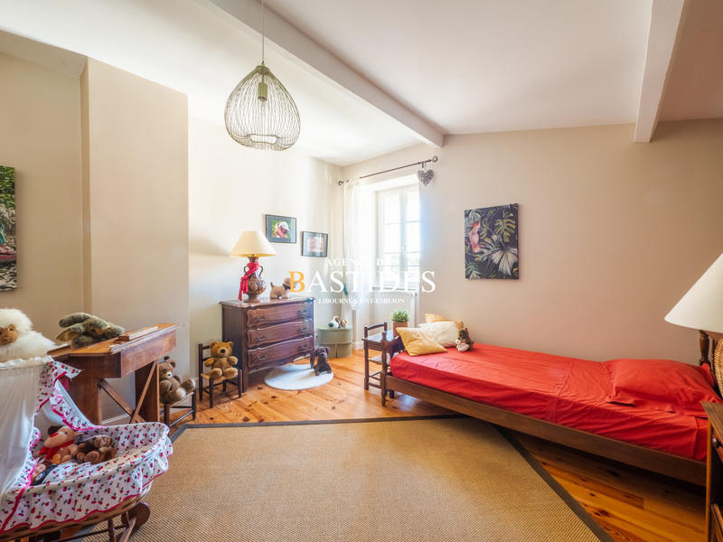 Maison ancienne - 187 m² - 6 pièces