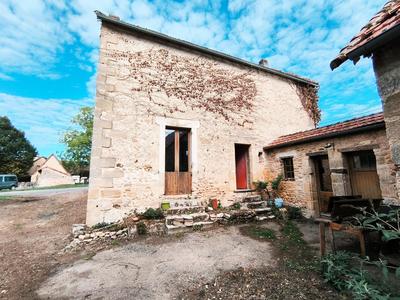 Maison - 111 m² - 6 pièces