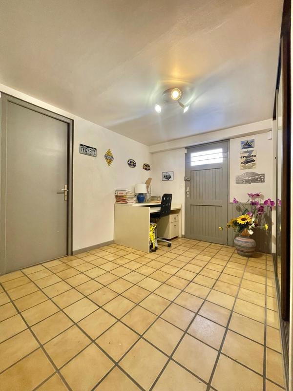 Maison - 140 m² - 9 pièces