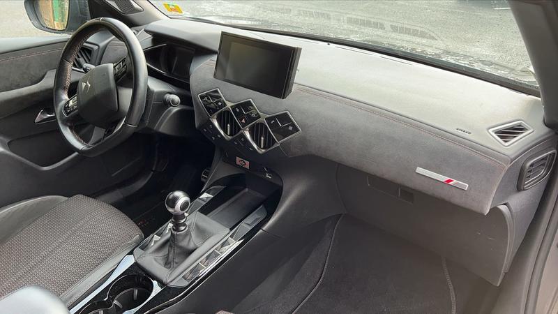 Ds Ds 3 Crossback 1.5 BlueHDi 100 Performance Line