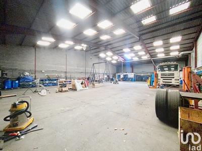 Local commercial - 1 030 m²