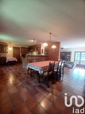 Maison de village - 221 m² - 6 pièces