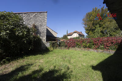 Maison - 195 m² - 7 pièces