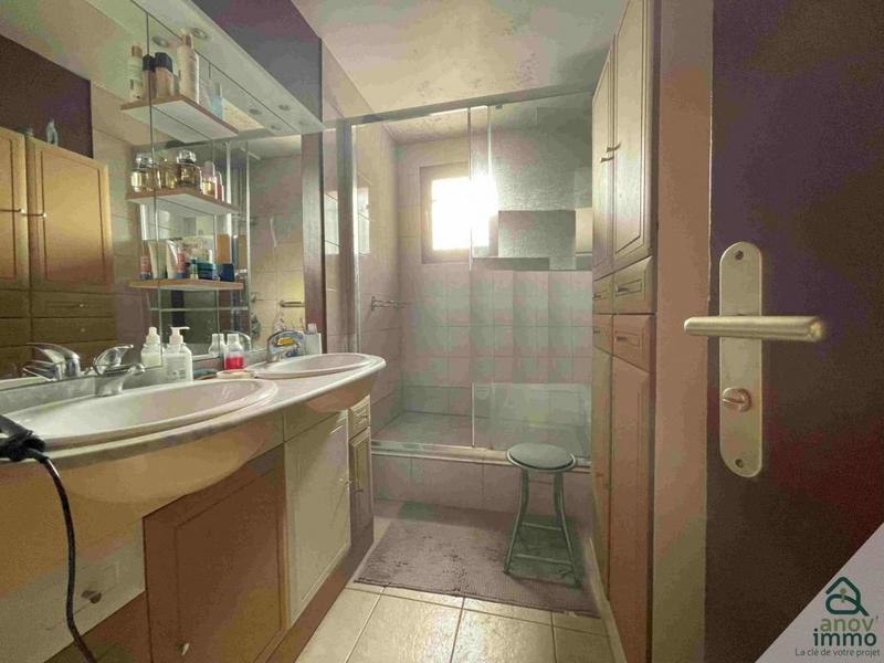 Villa - 200 m² - 8 pièces