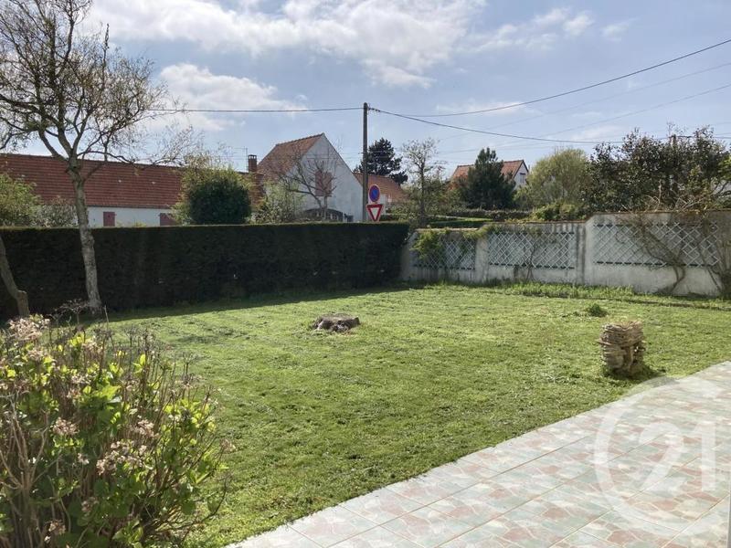 Maison - 210 m² - 11 pièces