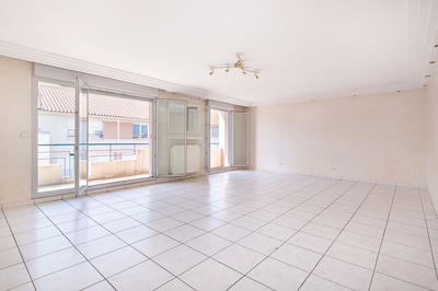 Appartement - 140 m² - 5 pièces