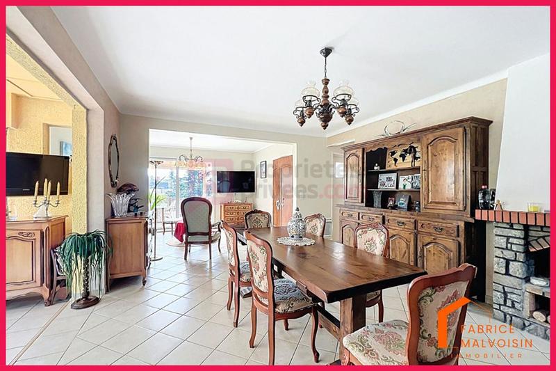 Maison - 99 m² - 4 pièces