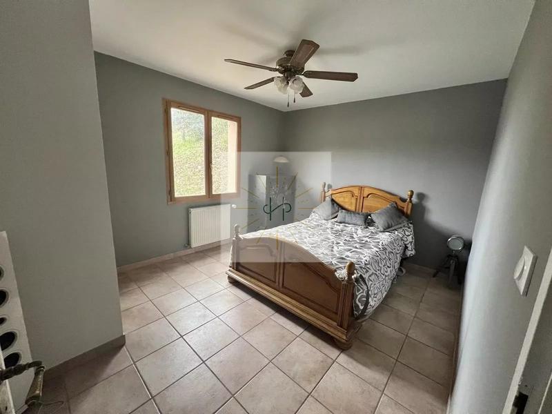 Maison - 124 m² - 6 pièces