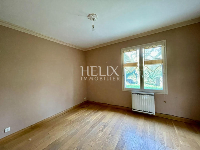 Maison - 160 m² - 8 pièces