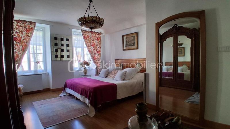 Maison de village - 118 m² - 6 pièces